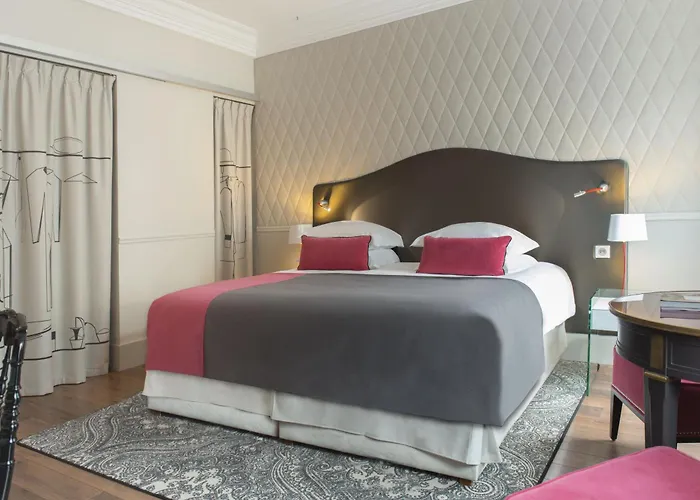 Edouard 7 Paris OperaГотель