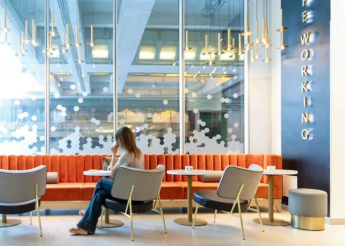 Adagio Paris Centre Tour EiffelГотель